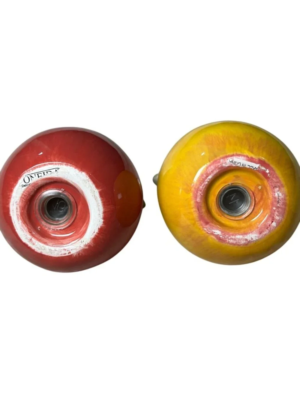Oneida Apple Shaped Salt & Pepper Shakers Ceramic Red & Yellow Vintage Style